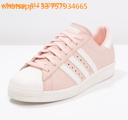 superstar femme blanche et rose pale